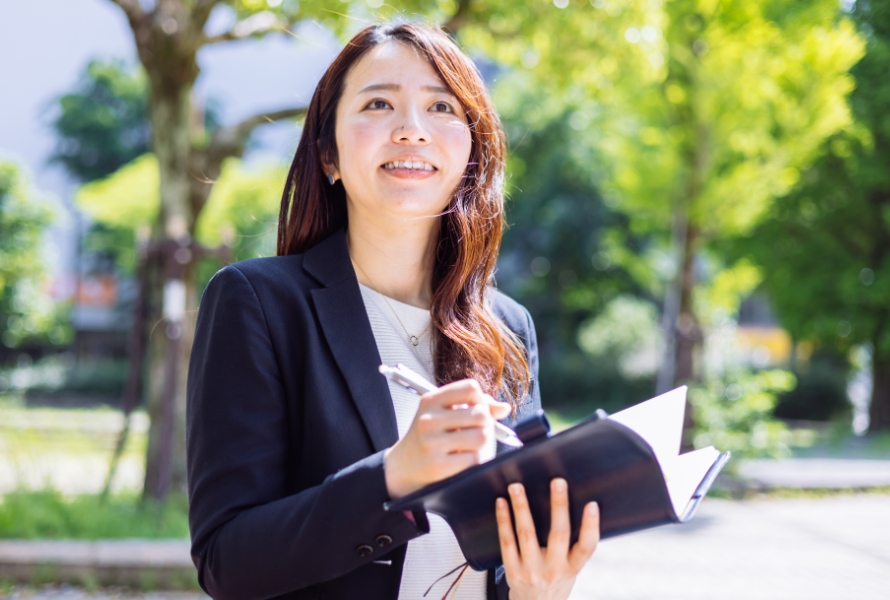 インタビュー中の様子