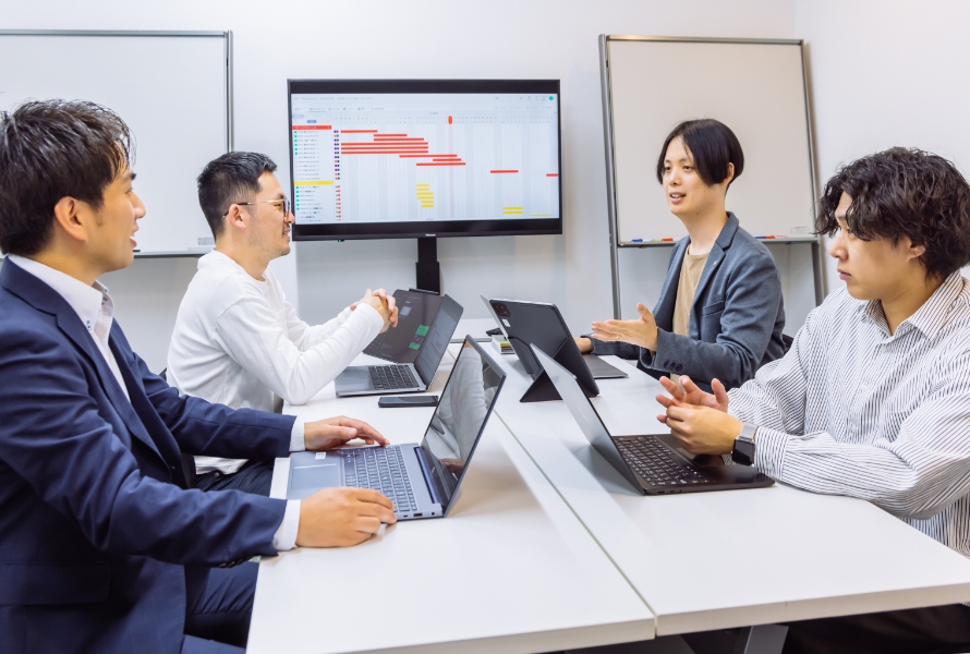 インタビュー中の様子